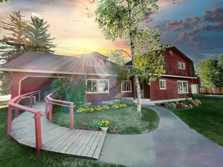 The Barn with a beautiful sky and clouds